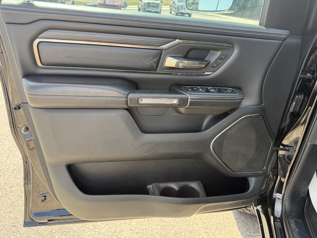 2019 RAM 1500 Limited Crew Cab 4x4 5'7" Box