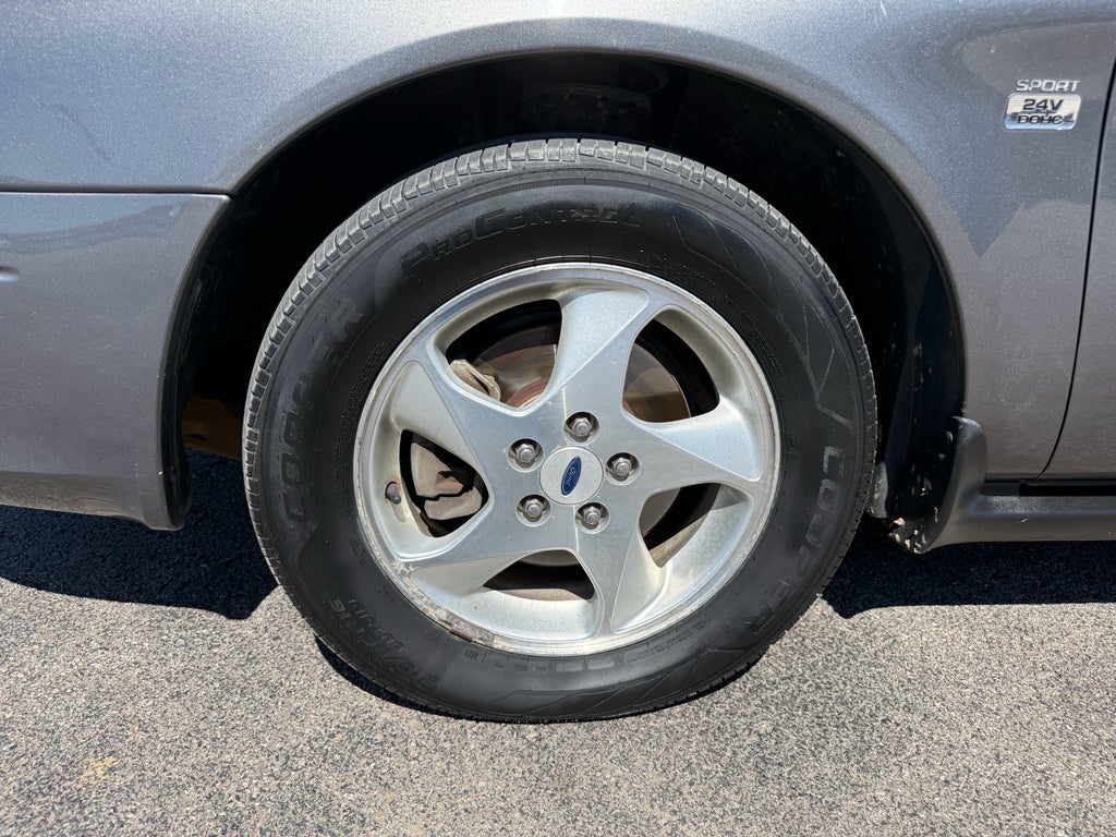 2003 Ford Taurus SES Standard