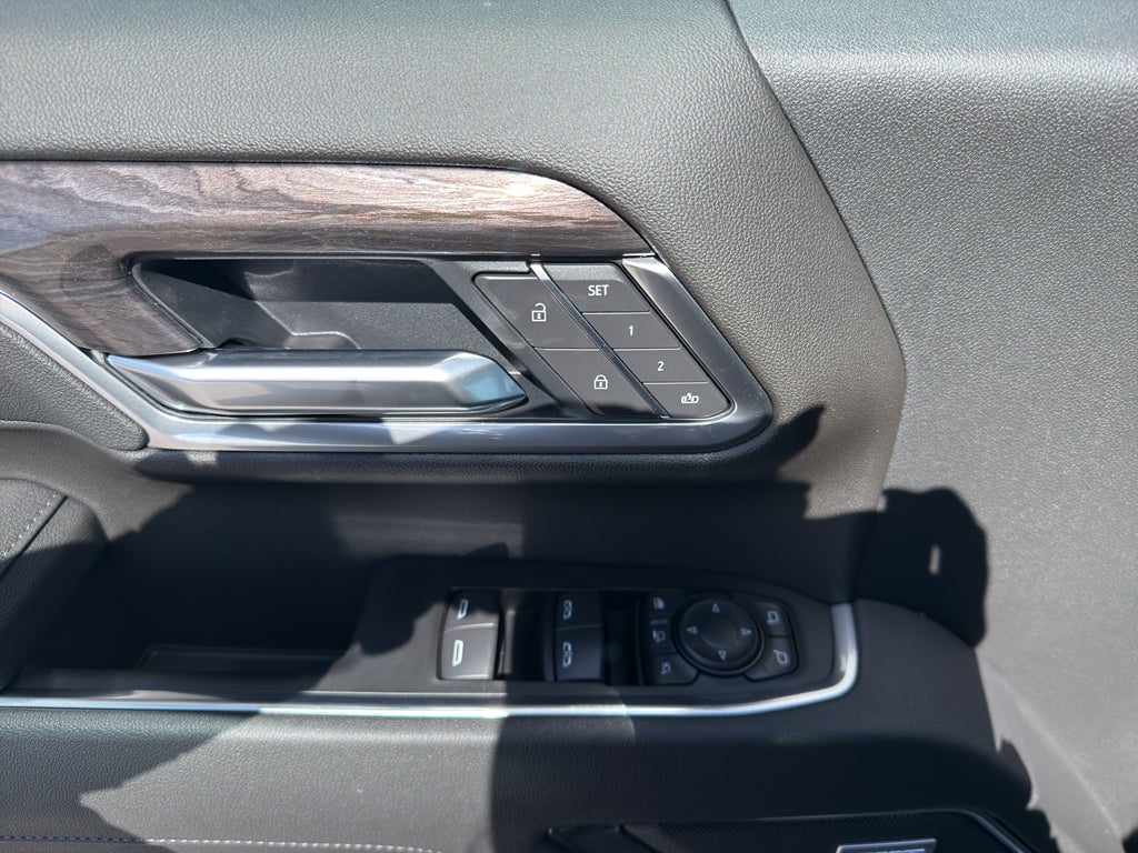 2026 Chevrolet Silverado 3500 HD LTZ DRW