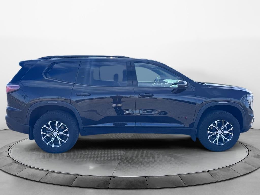 2025 GMC Acadia AT4