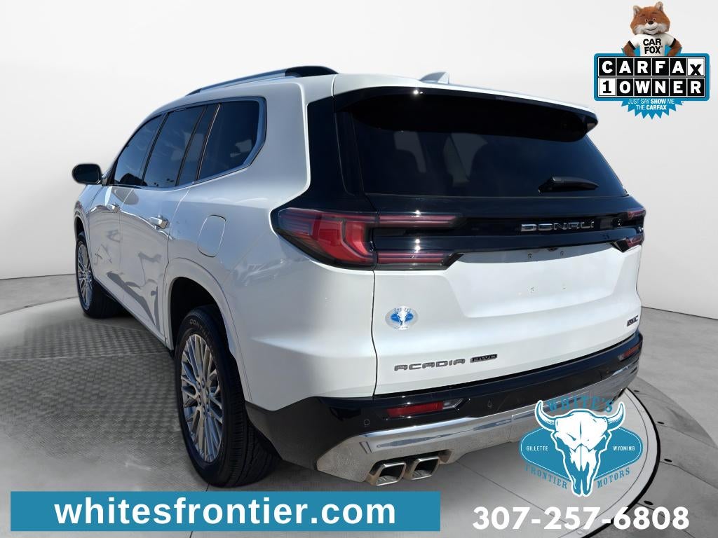 2024 GMC Acadia Denali