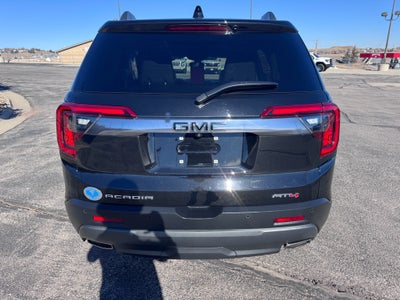 2023 GMC Acadia AT4