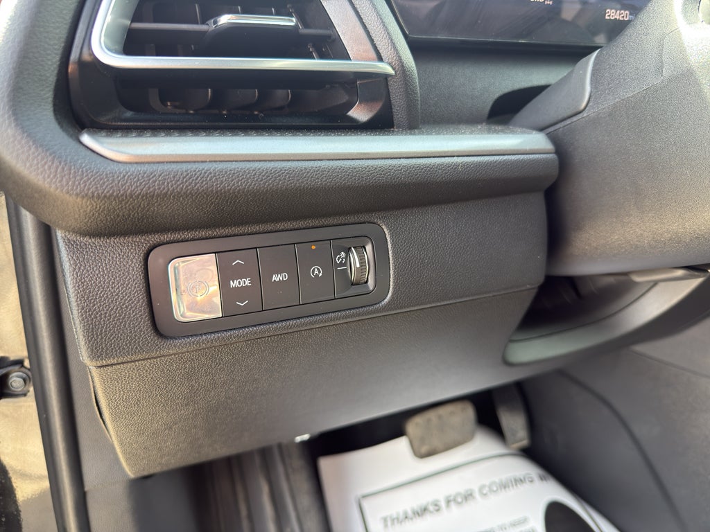 2024 Chevrolet Traverse LT