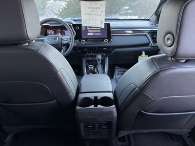 2025 GMC Canyon Elevation