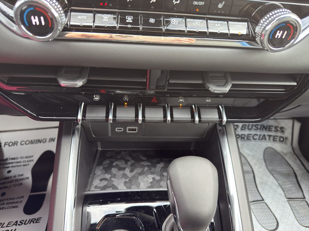 2025 GMC Canyon Elevation