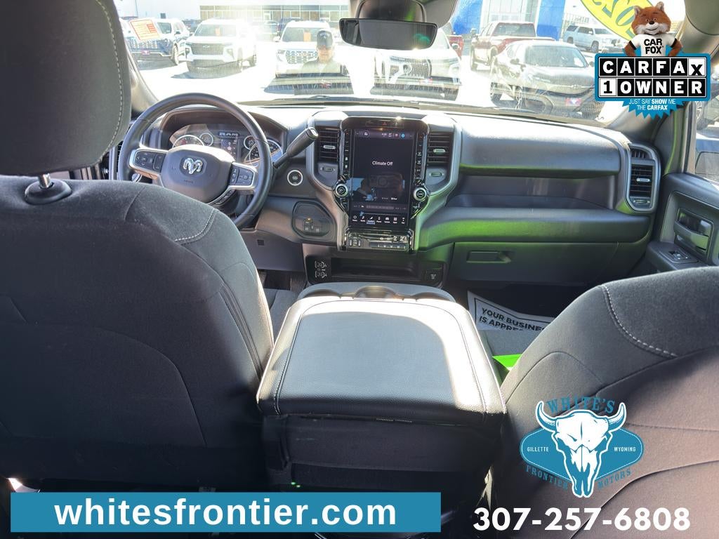 2025 RAM 3500 Tradesman Crew Cab 4x4 8' Box
