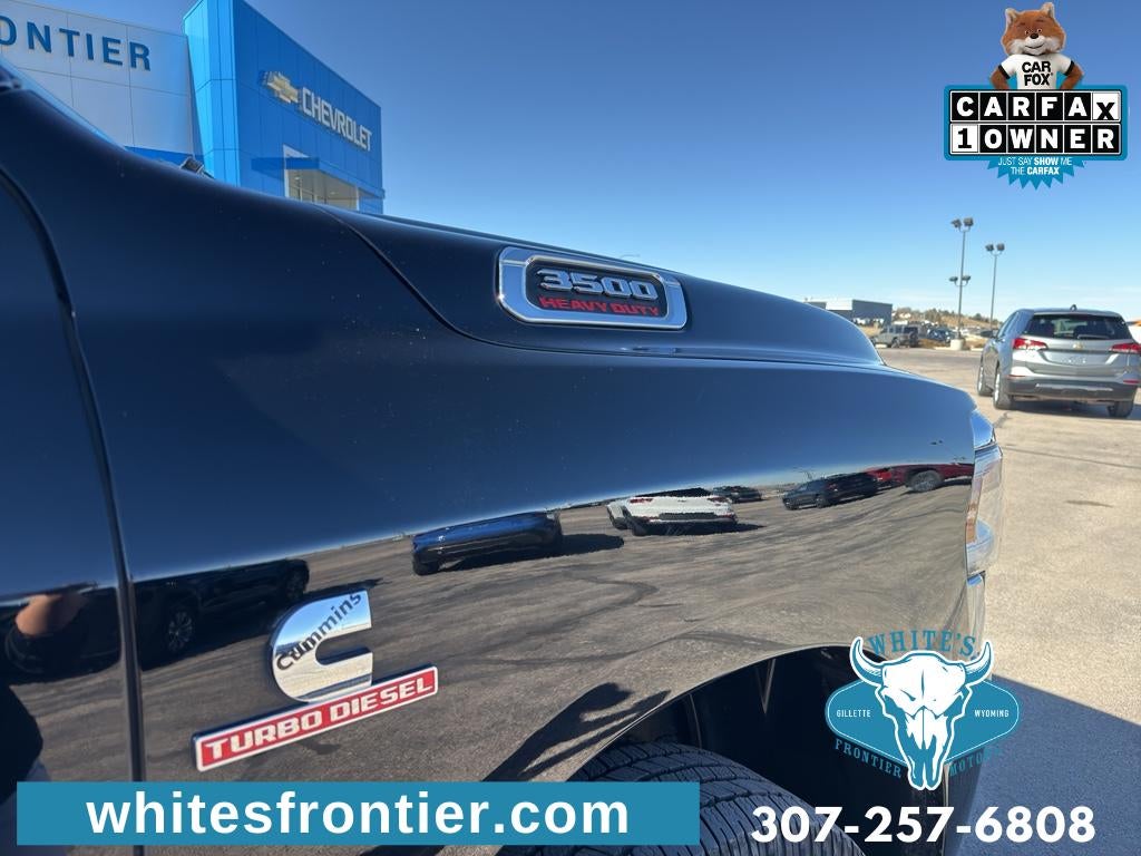 2023 RAM 3500 Laramie Crew Cab 4x4 8' Box