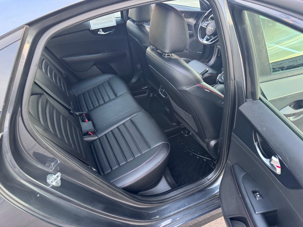 2022 Kia Forte GT Manual