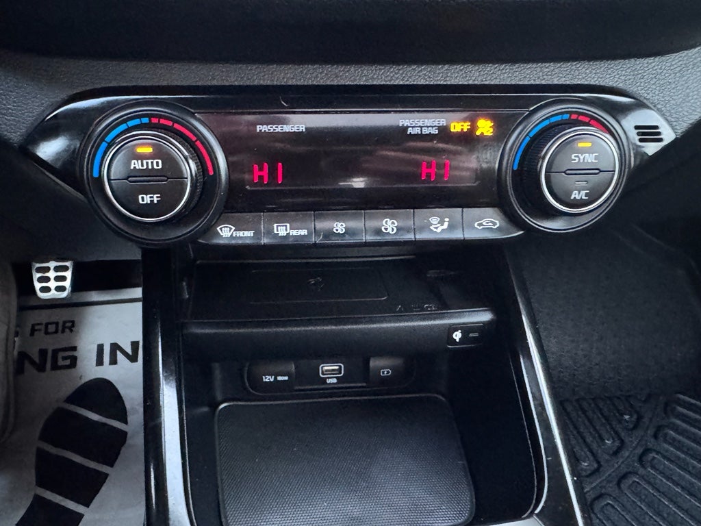 2022 Kia Forte GT Manual