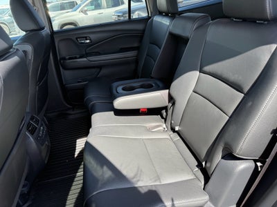 2022 Honda Pilot AWD Black Edition