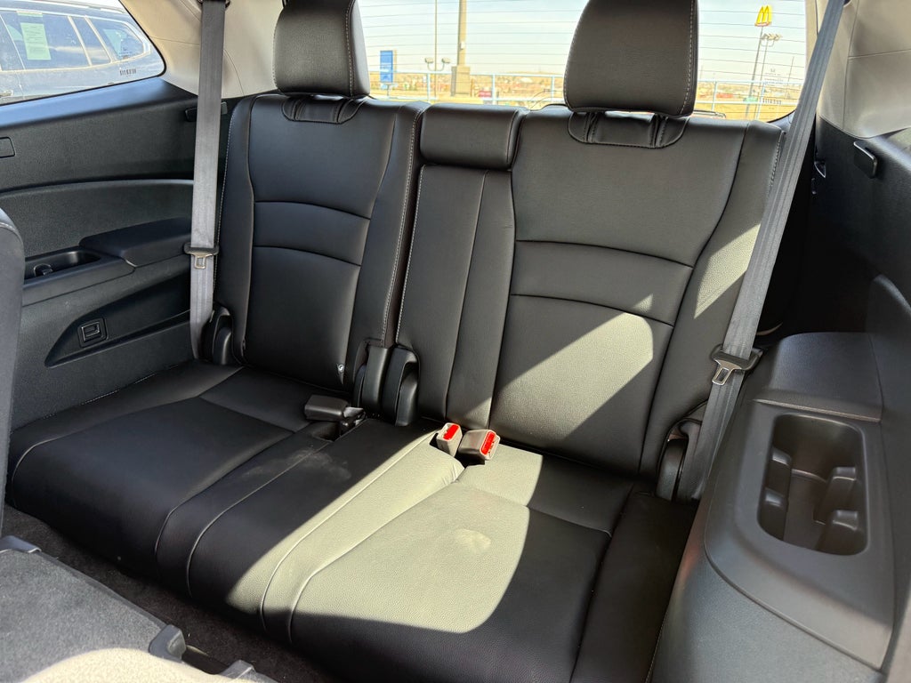 2022 Honda Pilot AWD Black Edition