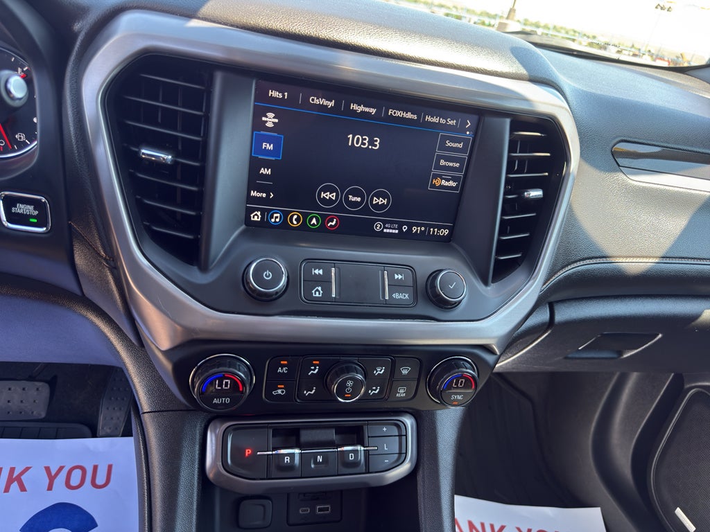2021 GMC Acadia AT4