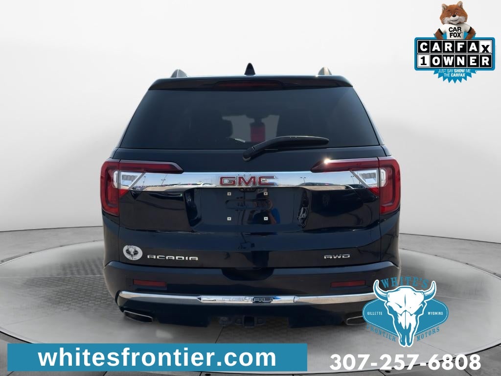 2022 GMC Acadia Denali