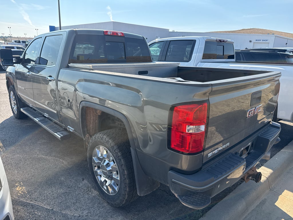 2017 GMC Sierra 2500 HD Denali