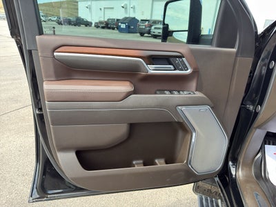 2025 GMC Sierra 3500 HD Denali DRW