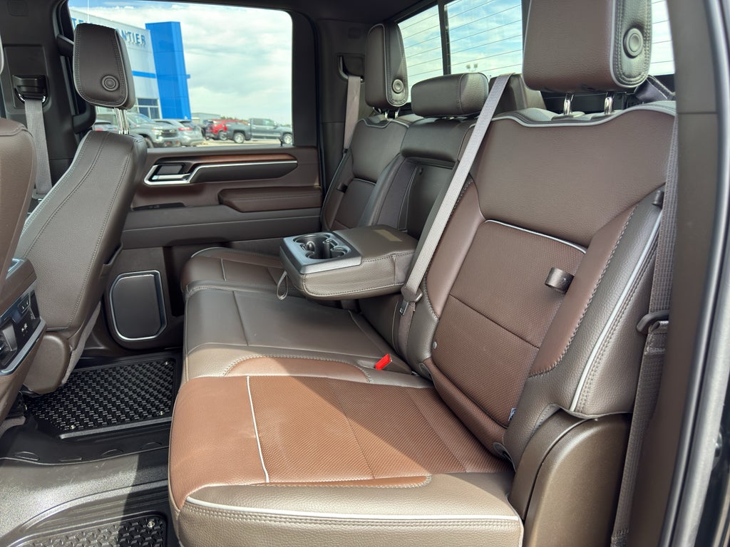 2025 GMC Sierra 3500 HD Denali DRW
