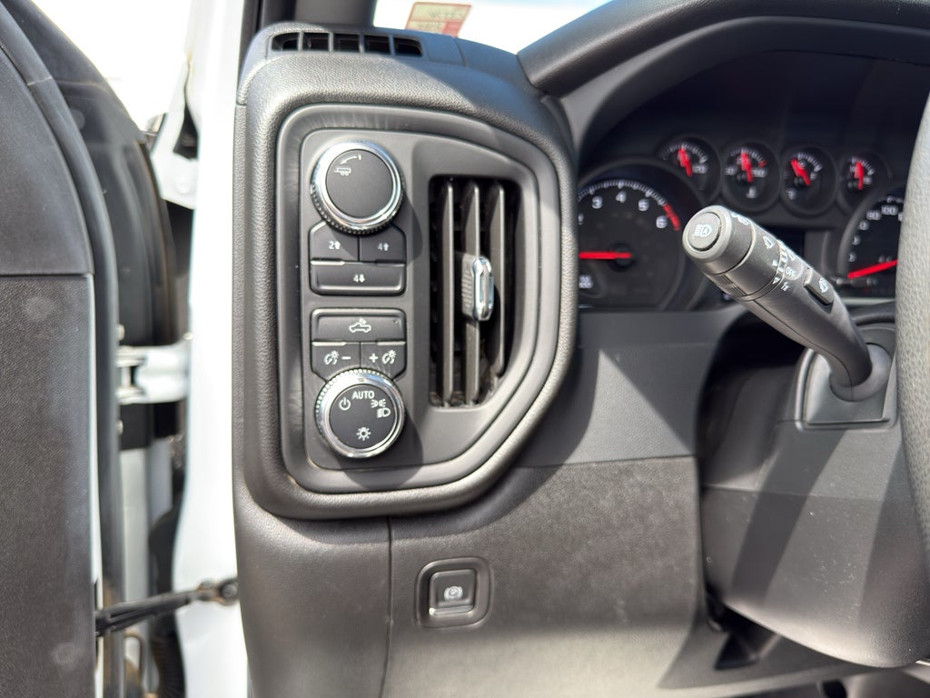 2024 GMC Sierra 2500 HD Pro