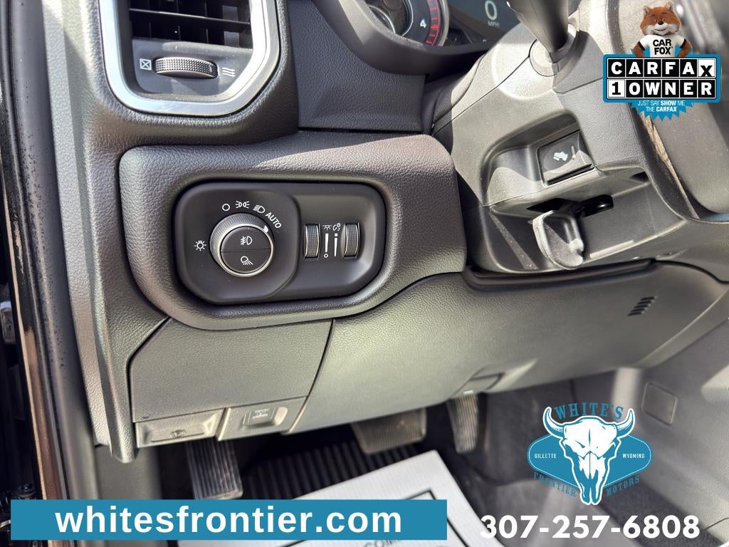 2023 RAM 3500 Laramie Crew Cab 4x4 8' Box