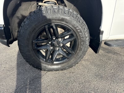 2022 Chevrolet Silverado 1500 LTD Custom Trail Boss