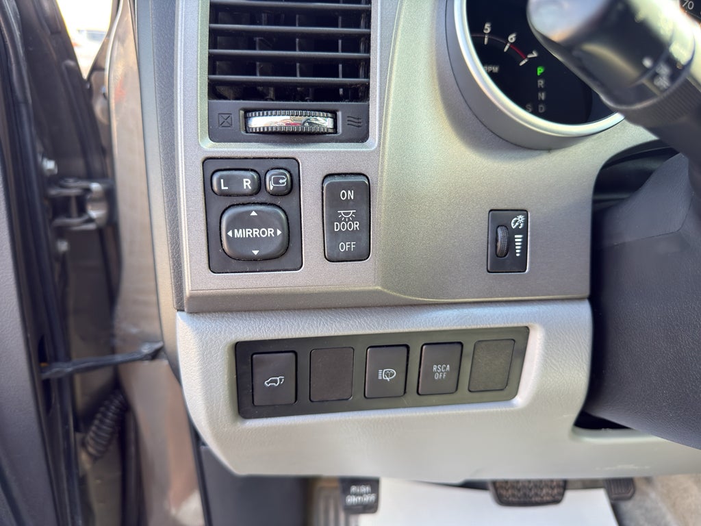 2011 Toyota Sequoia Limited 5.7L V8